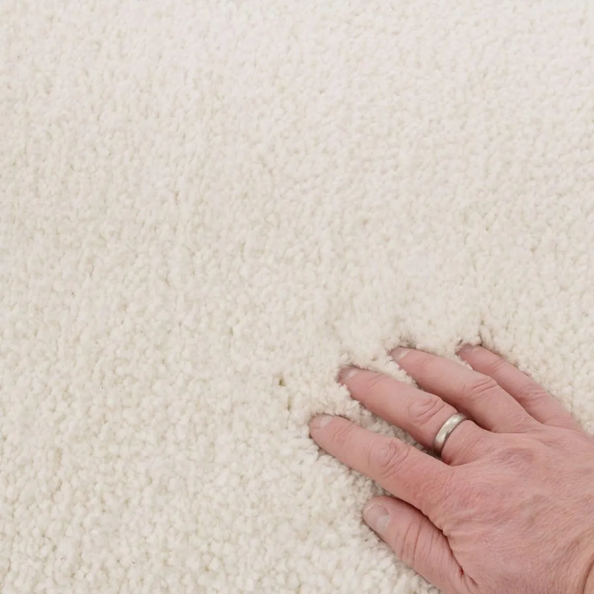 Cream Rug Plush Cotton-Backed Luxury Comfort - Image 2