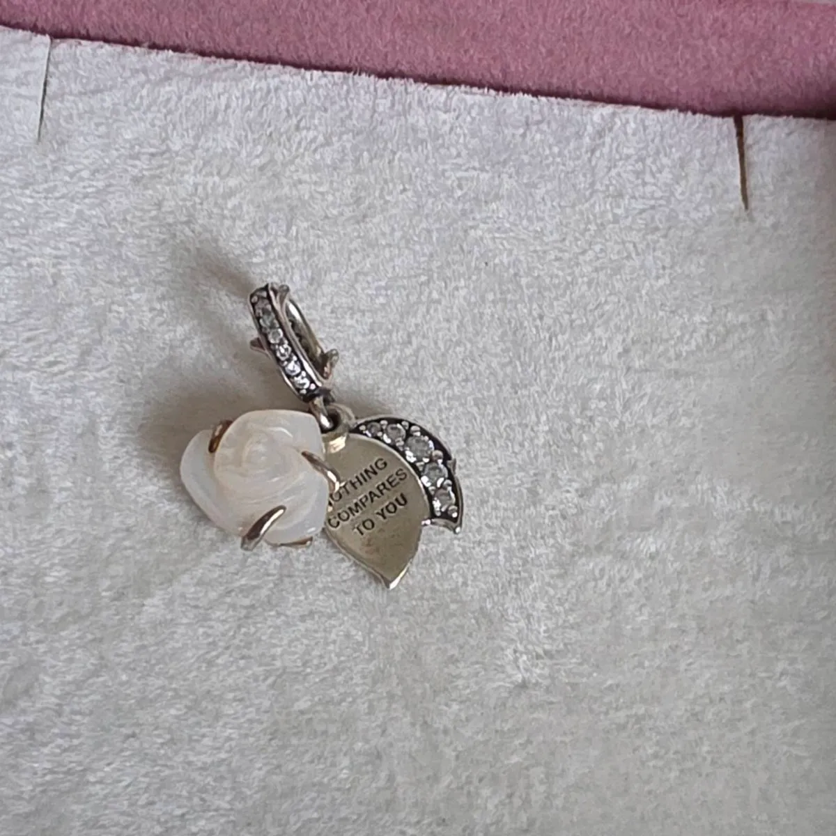 Pandora white rose in bloom pendant/charm - Image 3