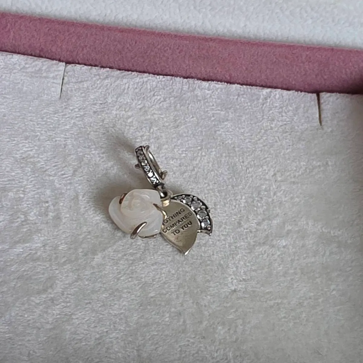 Pandora white rose in bloom pendant/charm - Image 4