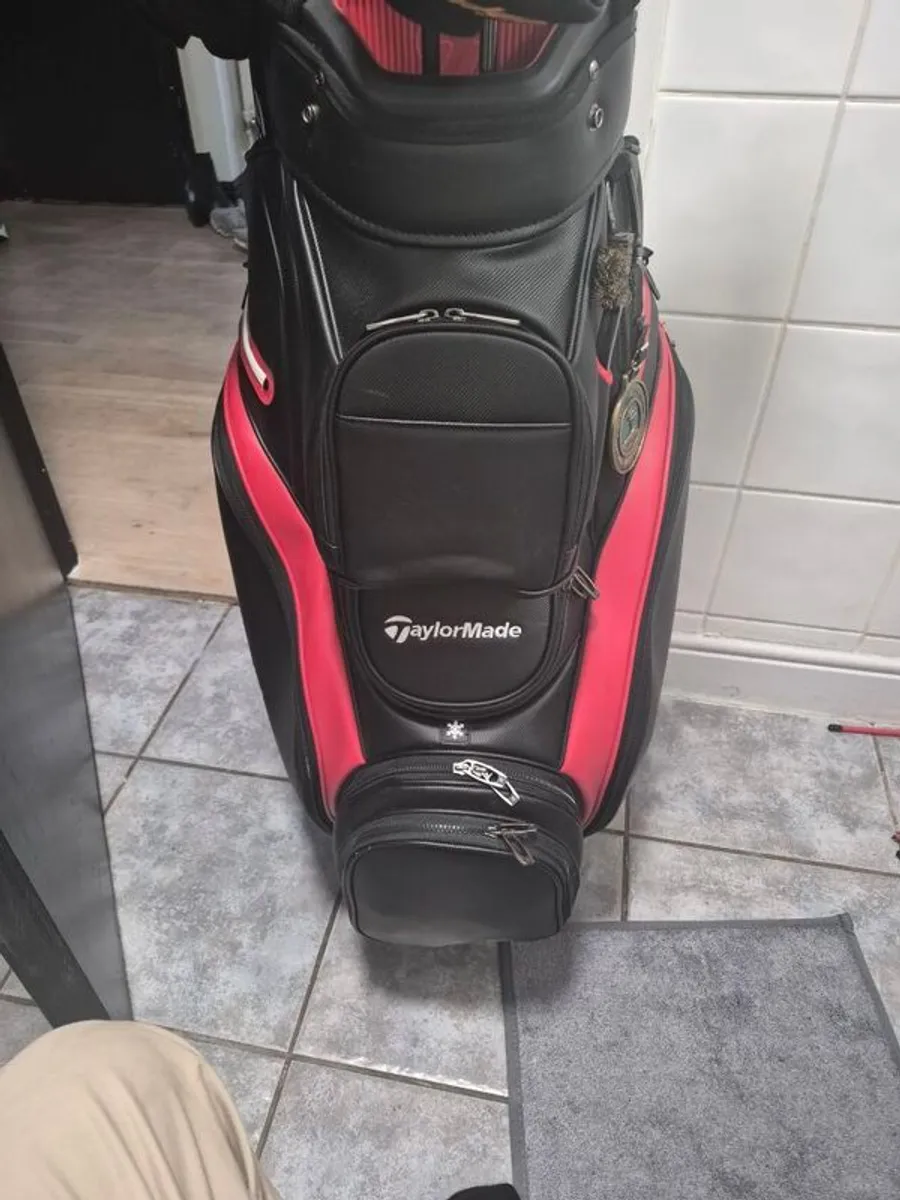 Taylormade/ping golf bags - Image 2