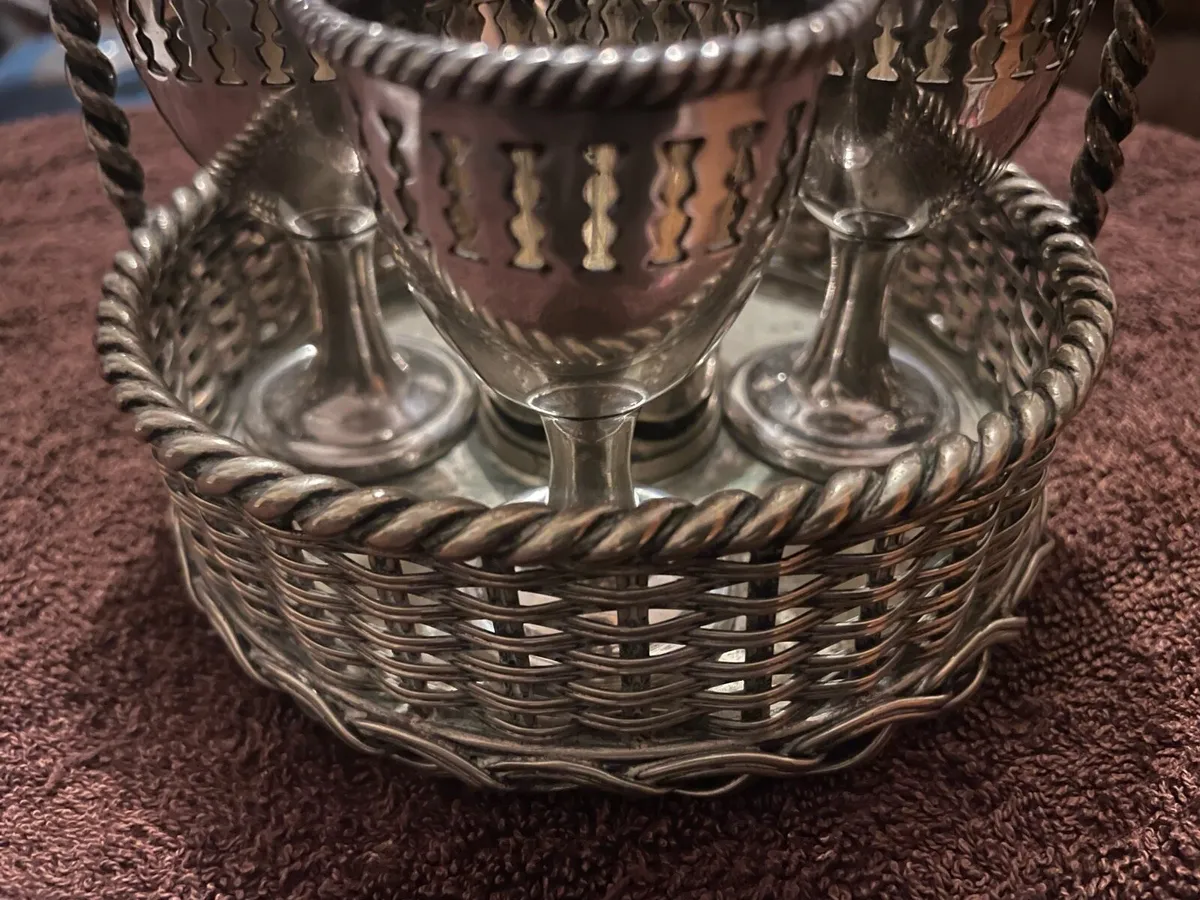 Vintage egg holder breakfast set - Image 3