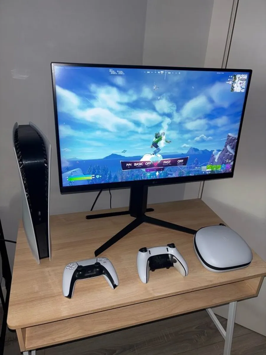 PS5 Bundle 144Hz Monitor DualSense Edge Controller - Image 1