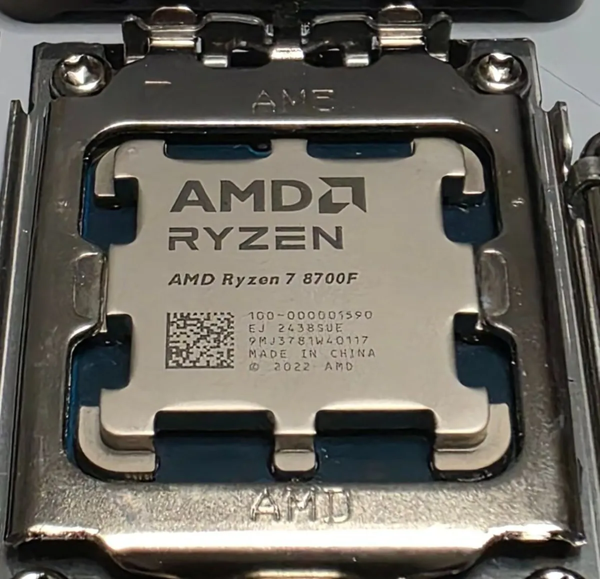 JGINYUE B650M Snow Dream + Ryzen 7 8700F CPU - Image 2