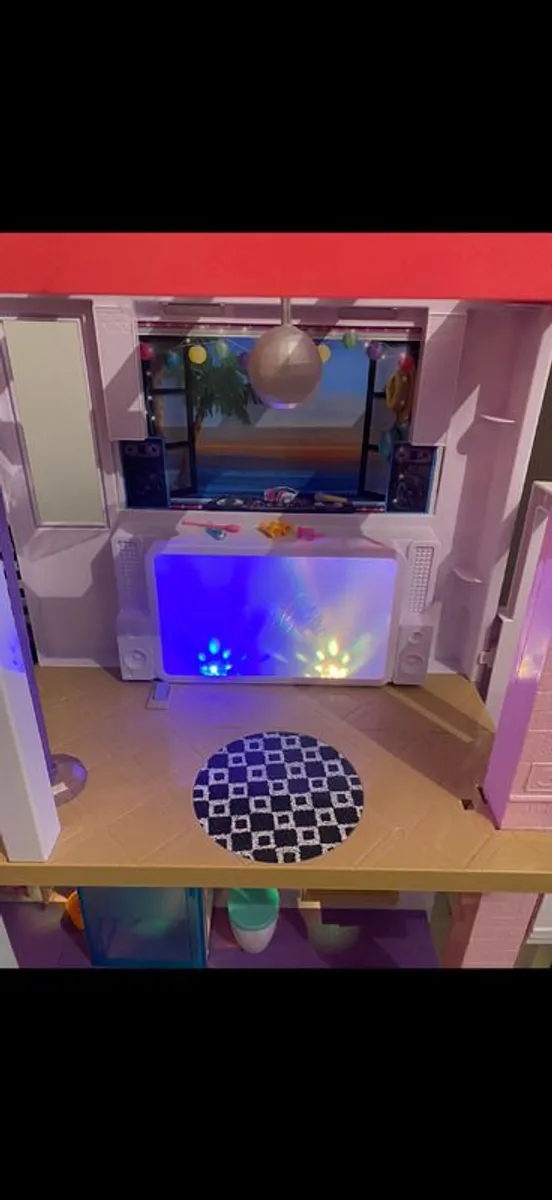 Barbie Dreamhouse, Campervan & lots more included - Image 4