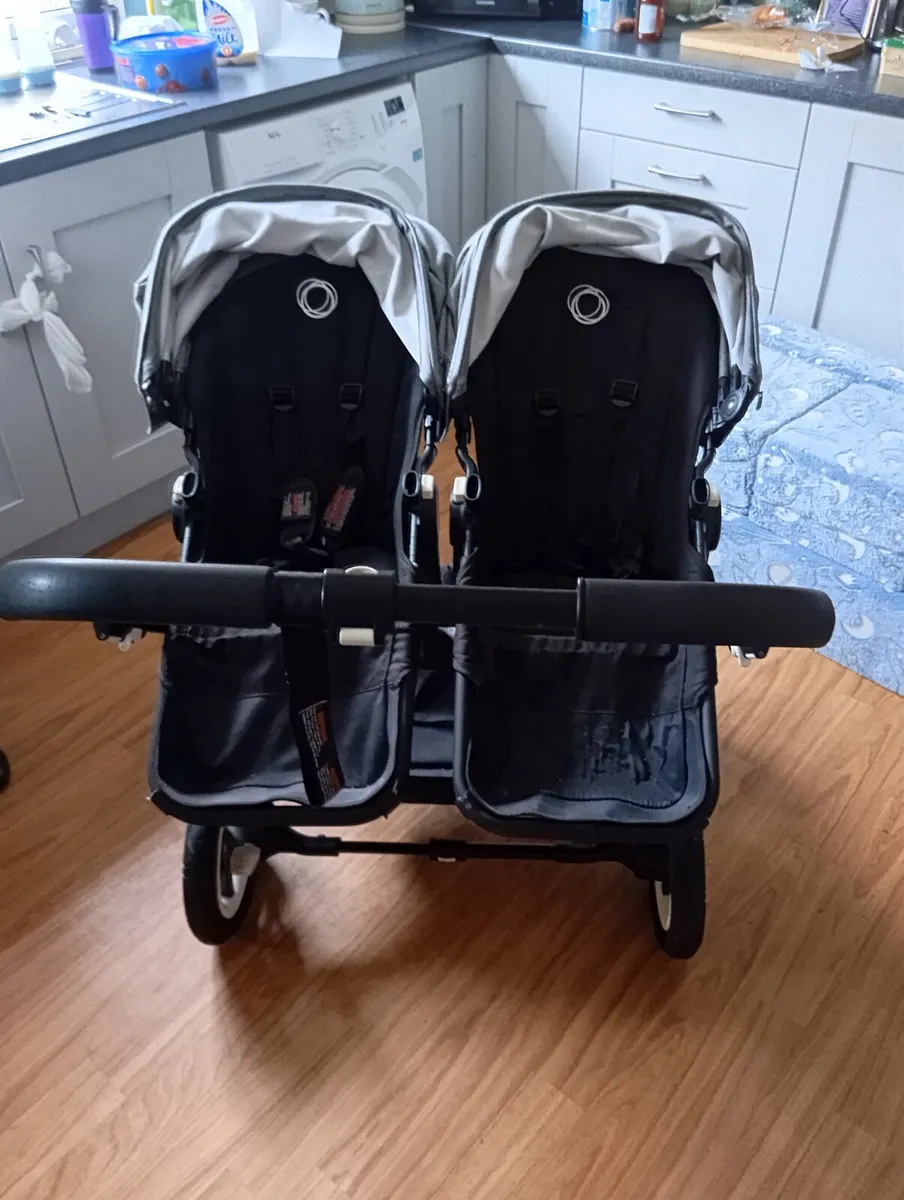 Bugaboo Donkey twin pram - Image 2