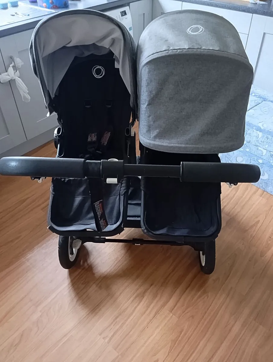 Bugaboo Donkey twin pram - Image 1