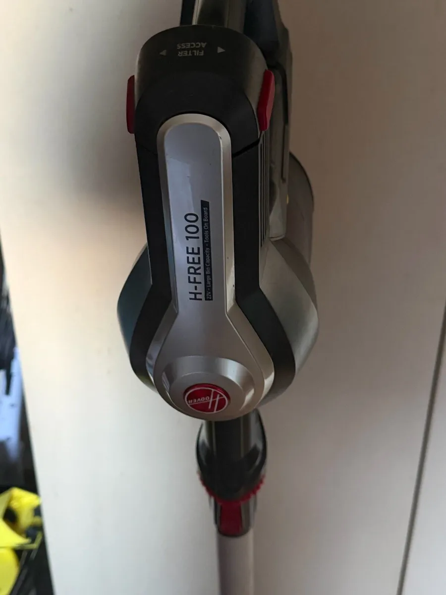 Cordless hoover - Image 2