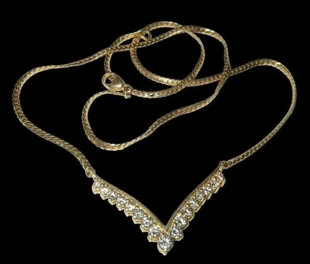 Vintage 18ct Yellow Gold Necklace & Diamonds - Image 1