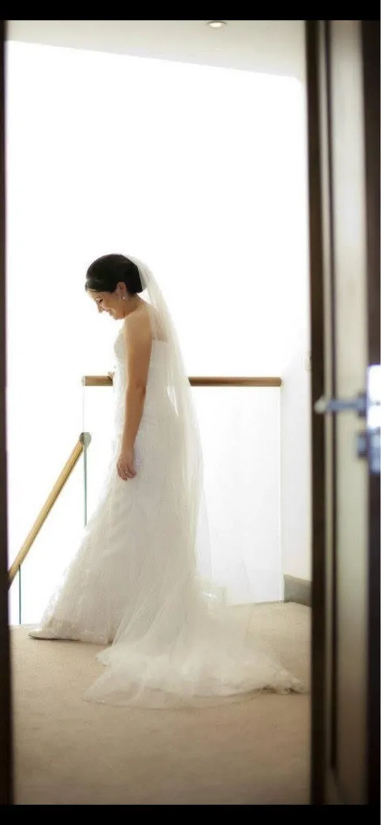 Designer wedding dress and floor length veil - Image 3