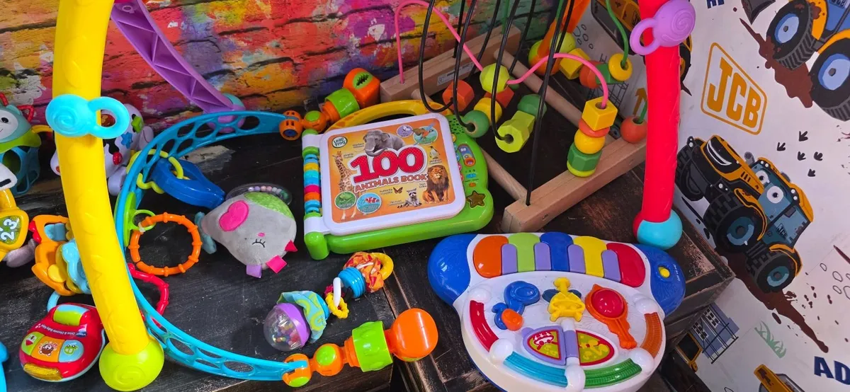 Collection of 9 toys for little ones - Image 4