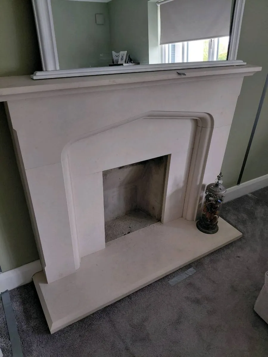 Limestone fireplace & hearth - Image 3