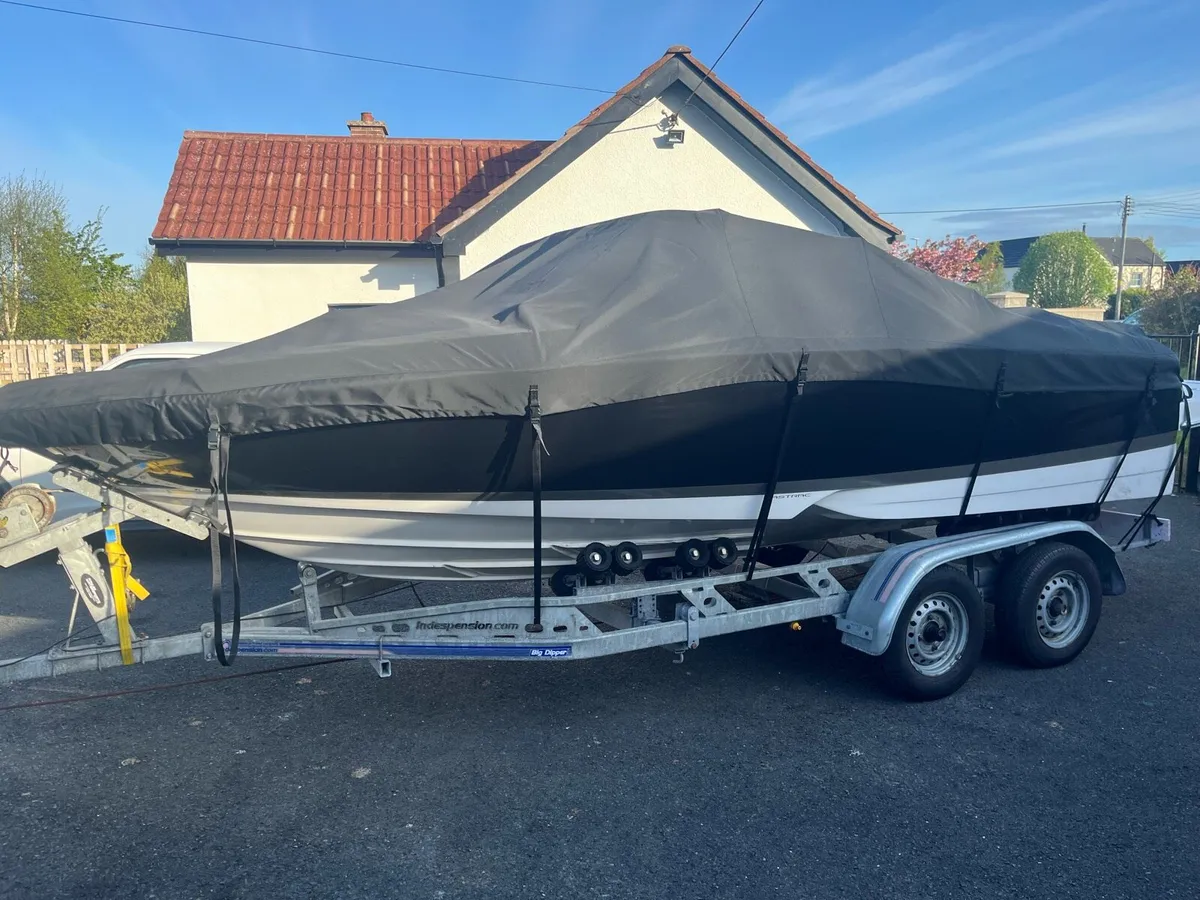 Regal 1900 Bowrider / sports boat 2008 - Image 3