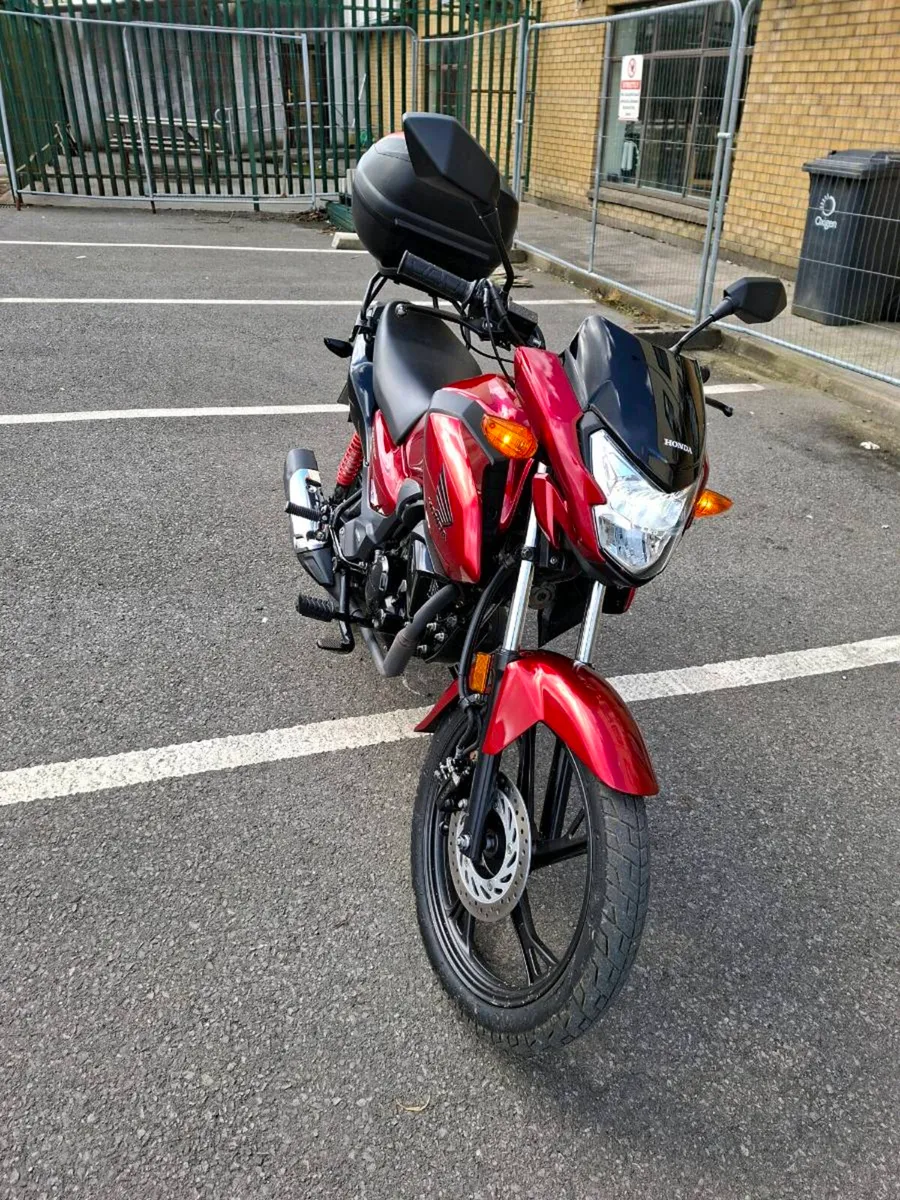 Honda CB125F 2024 - Image 3