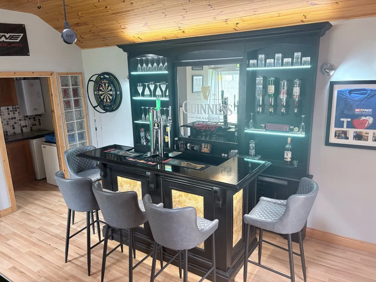 Home bar - Image 2