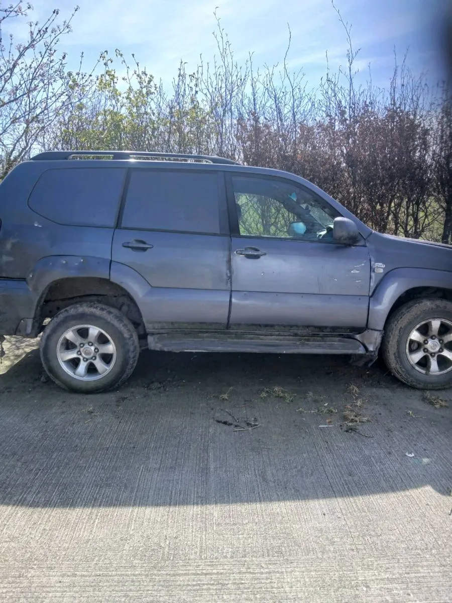 2005 landcruiser - Image 3