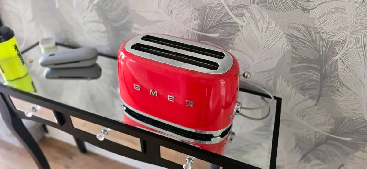 SMEG RED TOASTER - Image 3