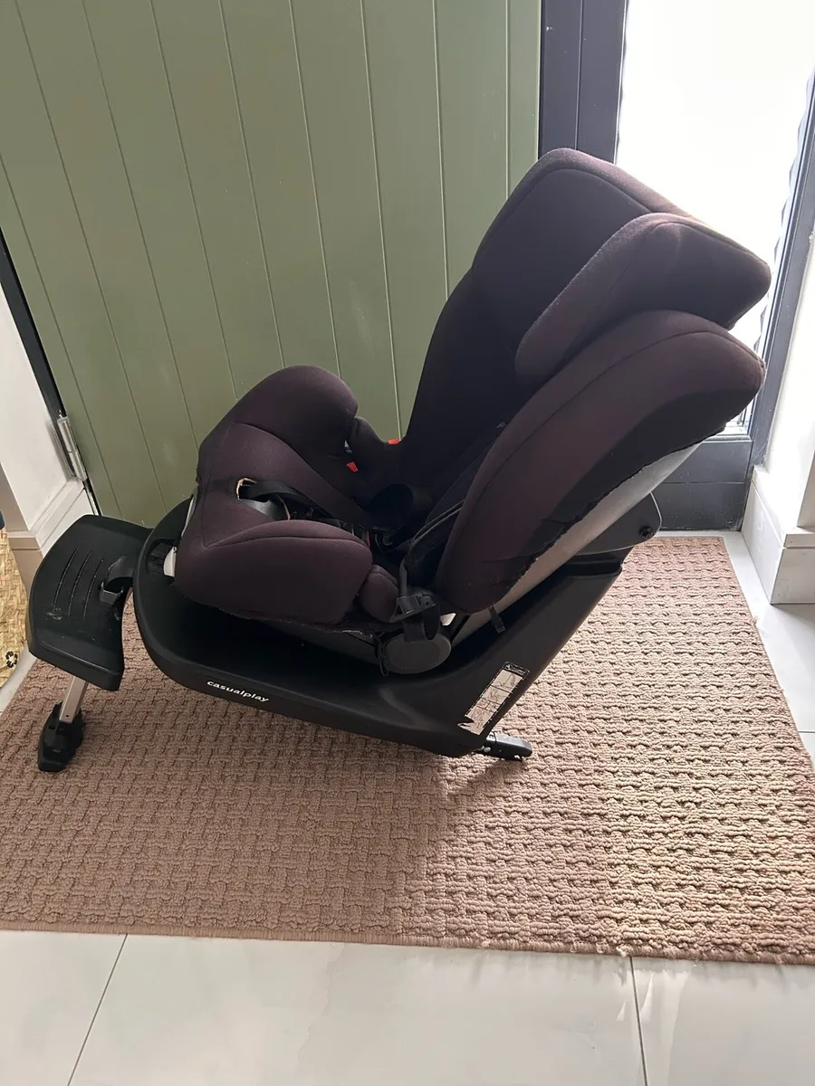 Car seat Isofix - Image 1