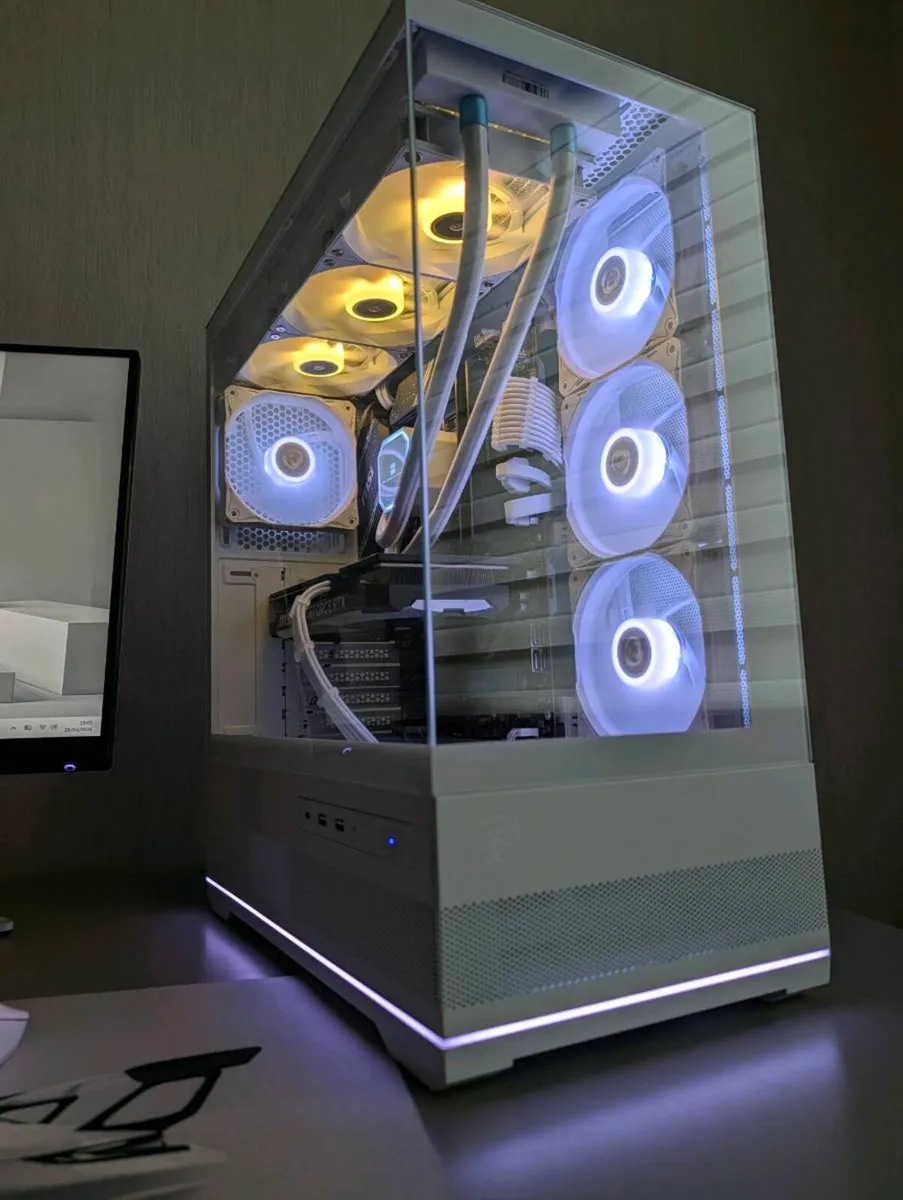 Intel Core 14th Gaming PC / Workstation | RTX - Image 1