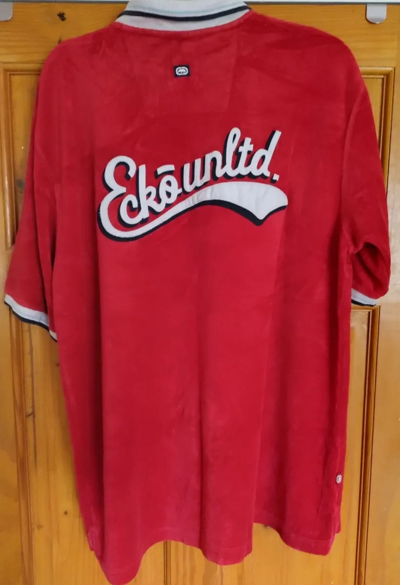 Marc Ecko Unltd T-shirt L - Image 1