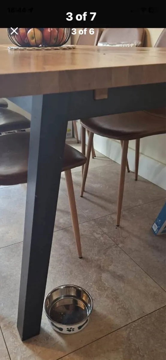 Dining table and 6 chairs - Image 3