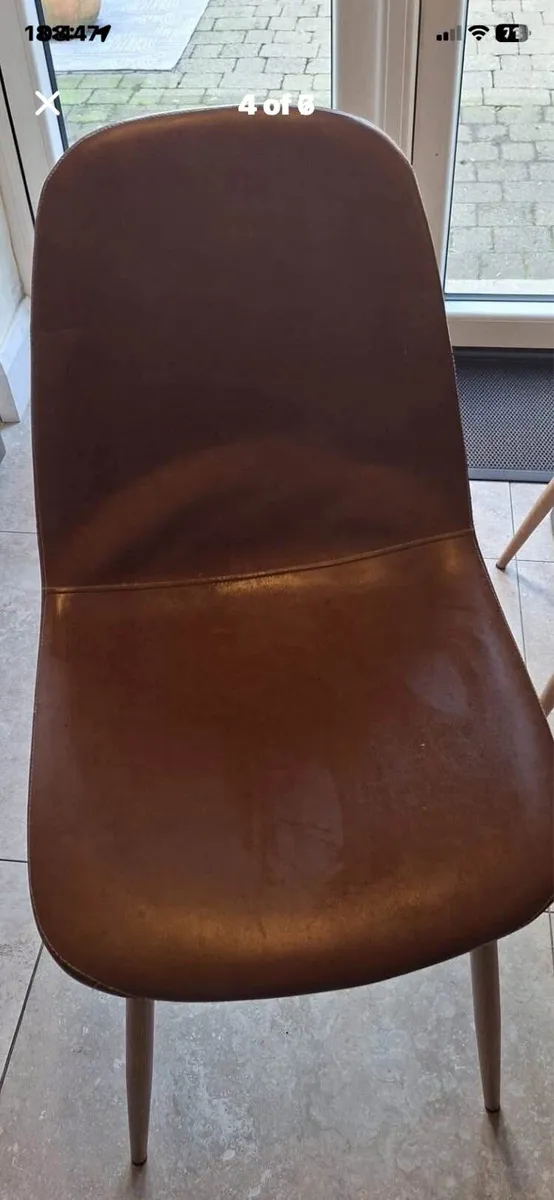 Dining table and 6 chairs - Image 4