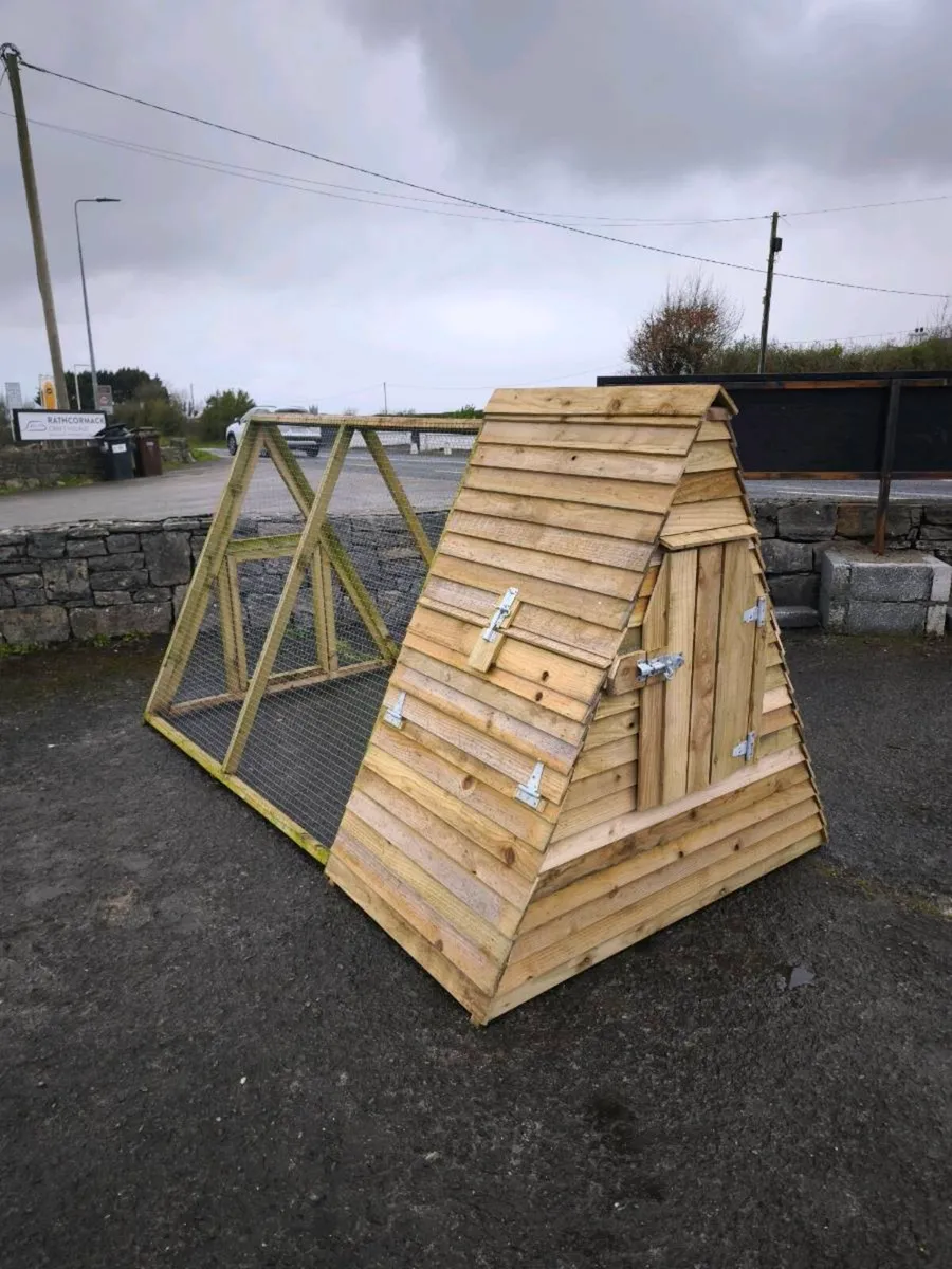 Chicken coop - Image 1