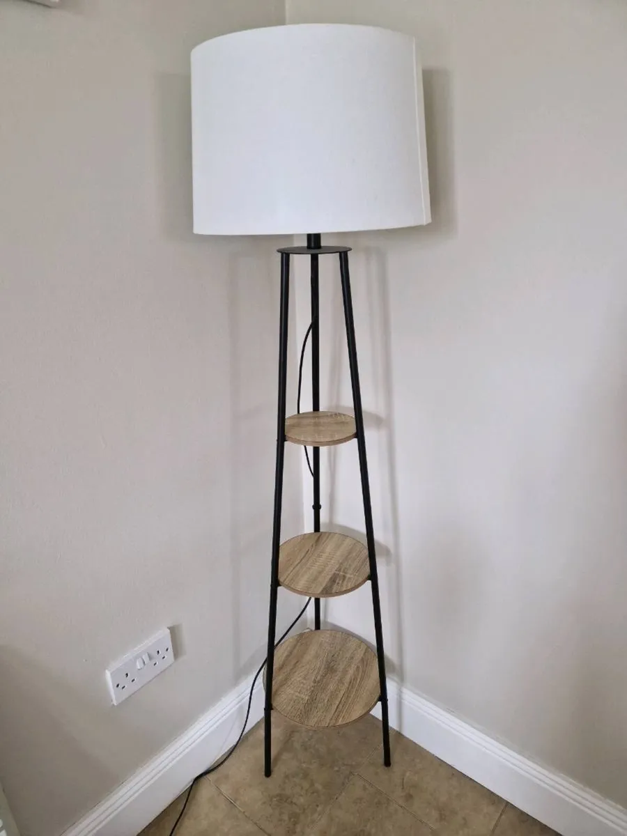 Free Standing Lamp