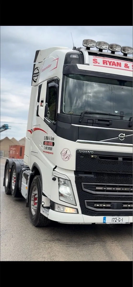Volvo 6x2 - Image 3