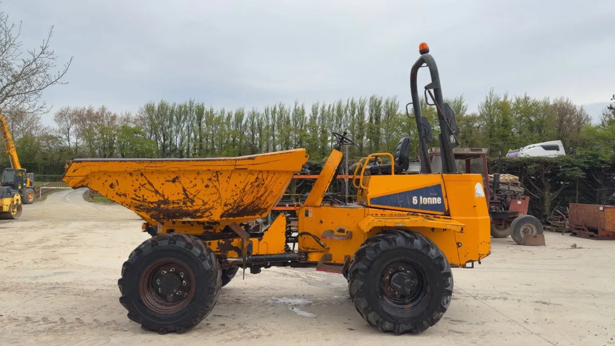 Thwaites 6T swivel - Image 1