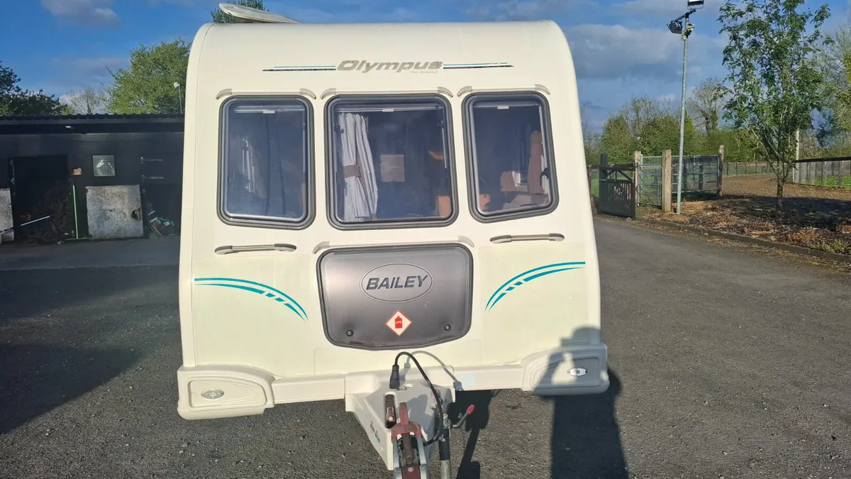 Bailey Olympus 6 berth caravan - Image 4