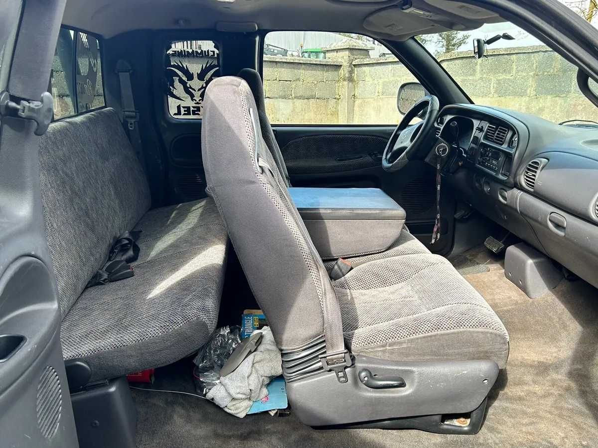 Dodge ram 2500 - Image 3