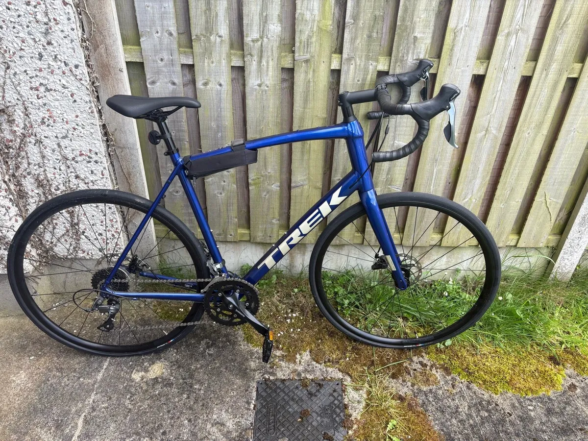 trek bike domane 2 blue colour - Image 3