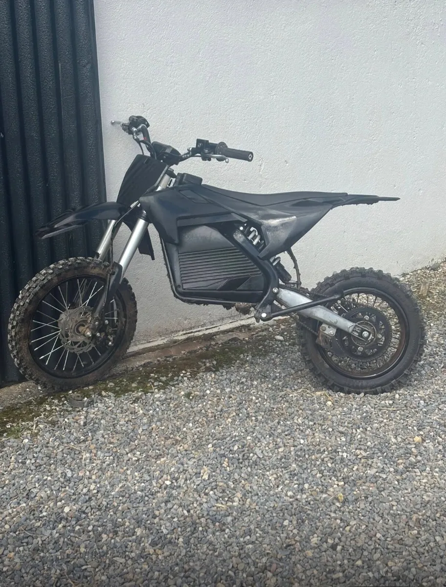 Electric dirt bike - Image 1