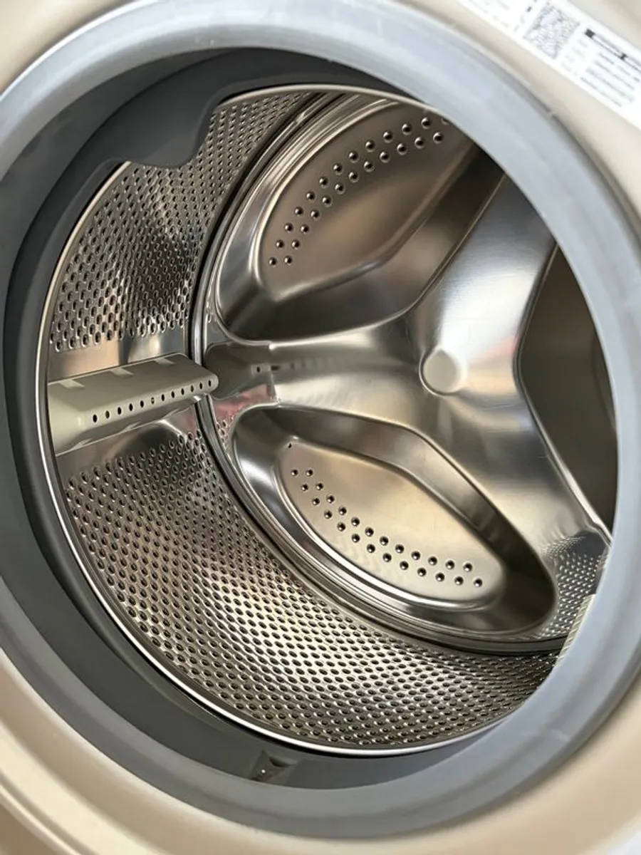 Hotpoint NSWR 743UGK UK N Washing Machine - Image 2