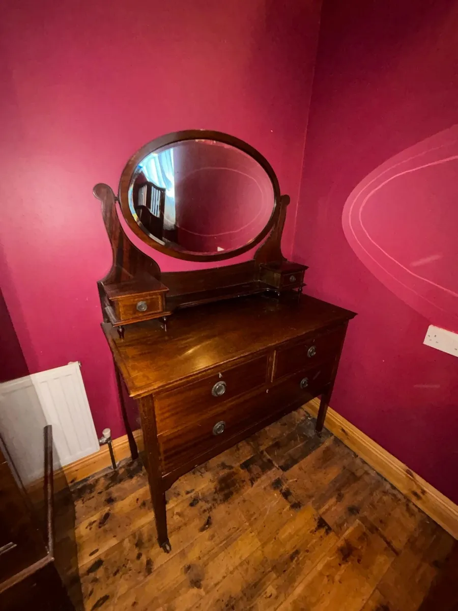 Golding & Sons of Bolton Antique Furniture - Image 3