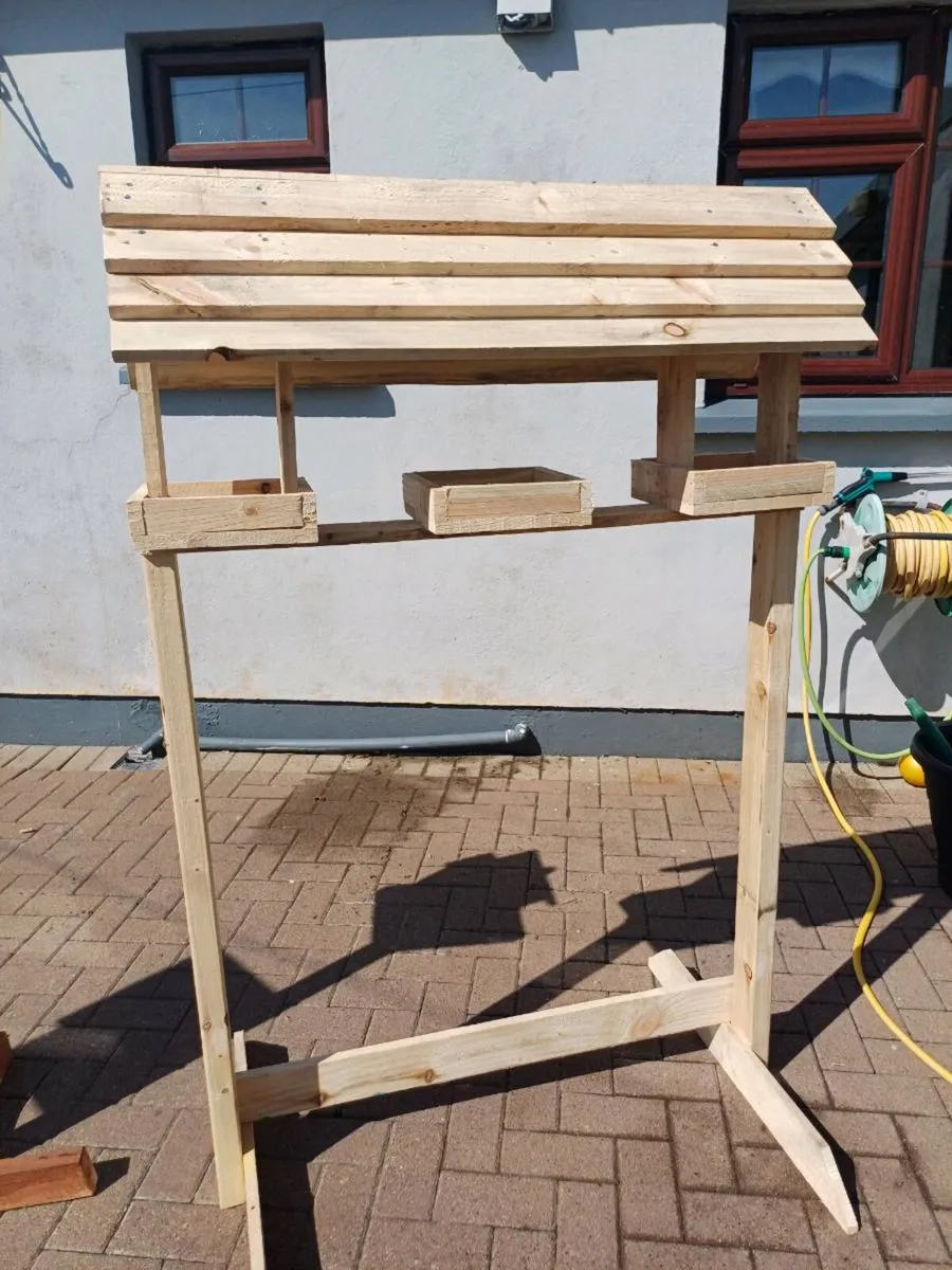 Bird feeders  and bird houses - Image 2