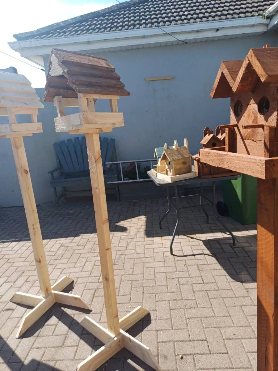 Bird feeders  and bird houses - Image 3