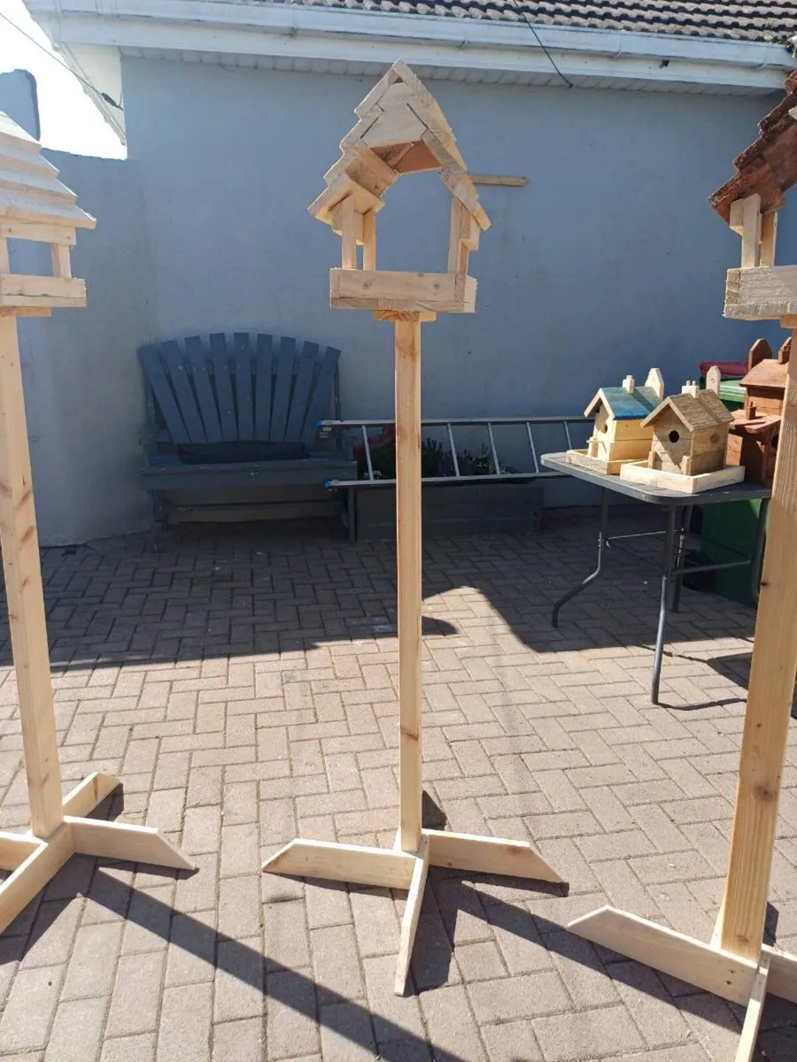 Bird feeders  and bird houses - Image 4