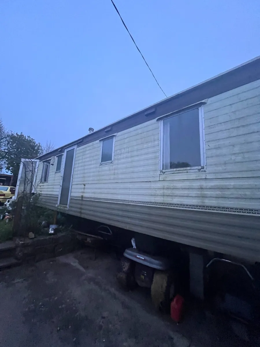 3 bed mobile home - Image 1