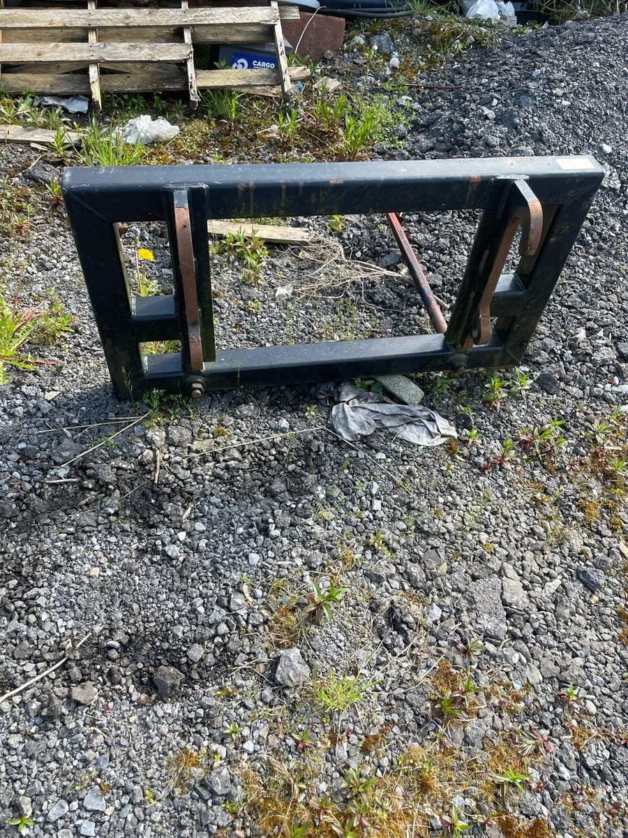 Heavy Duty Loader Bale Spike - Image 1