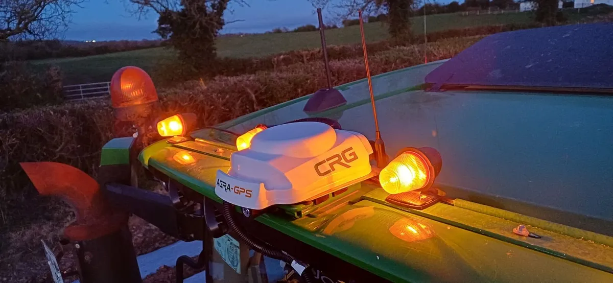 John Deere RTK GPS Receiver – Plug & Play - Image 1