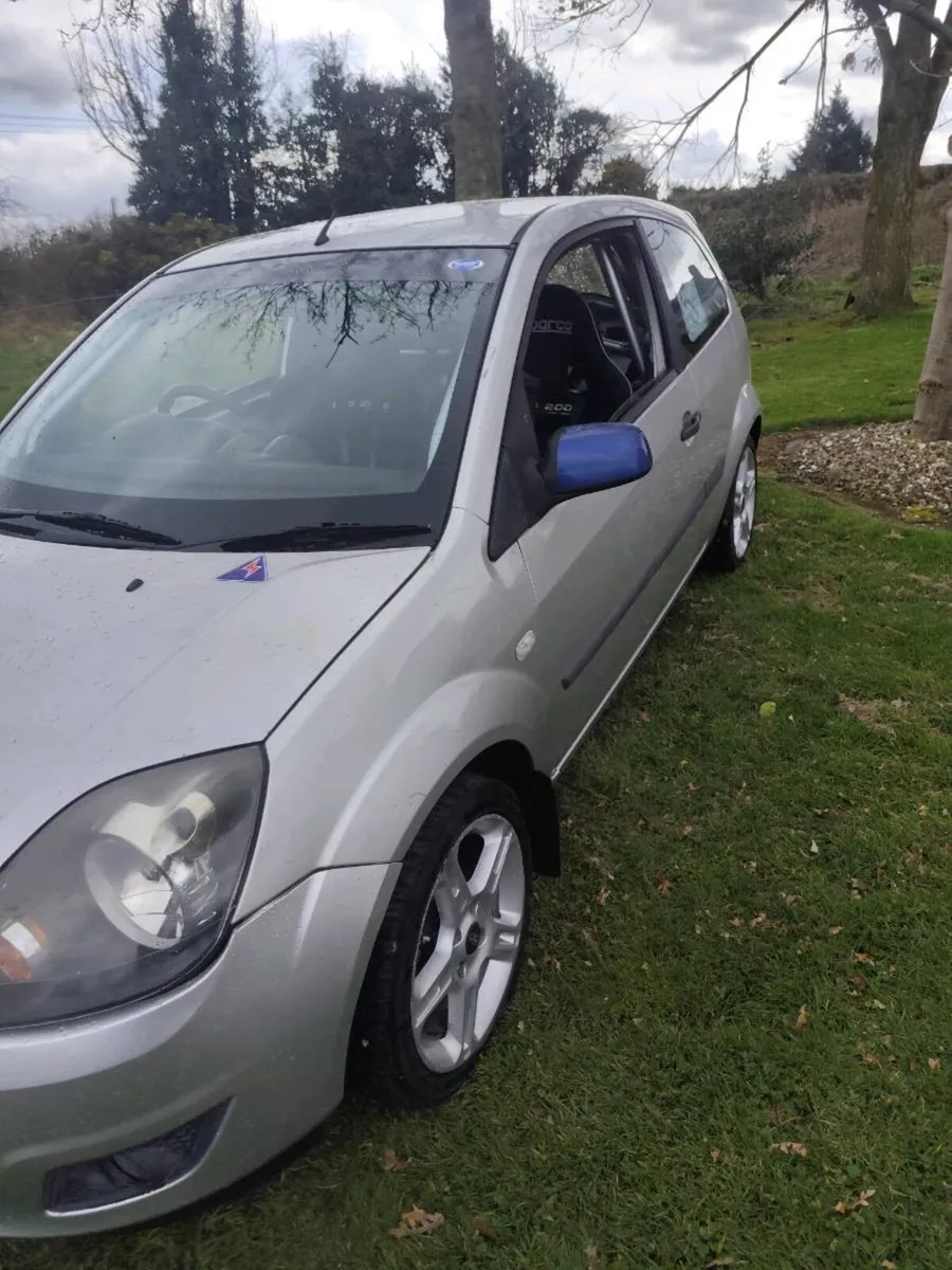 Class 2 Ford fiesta - Image 3