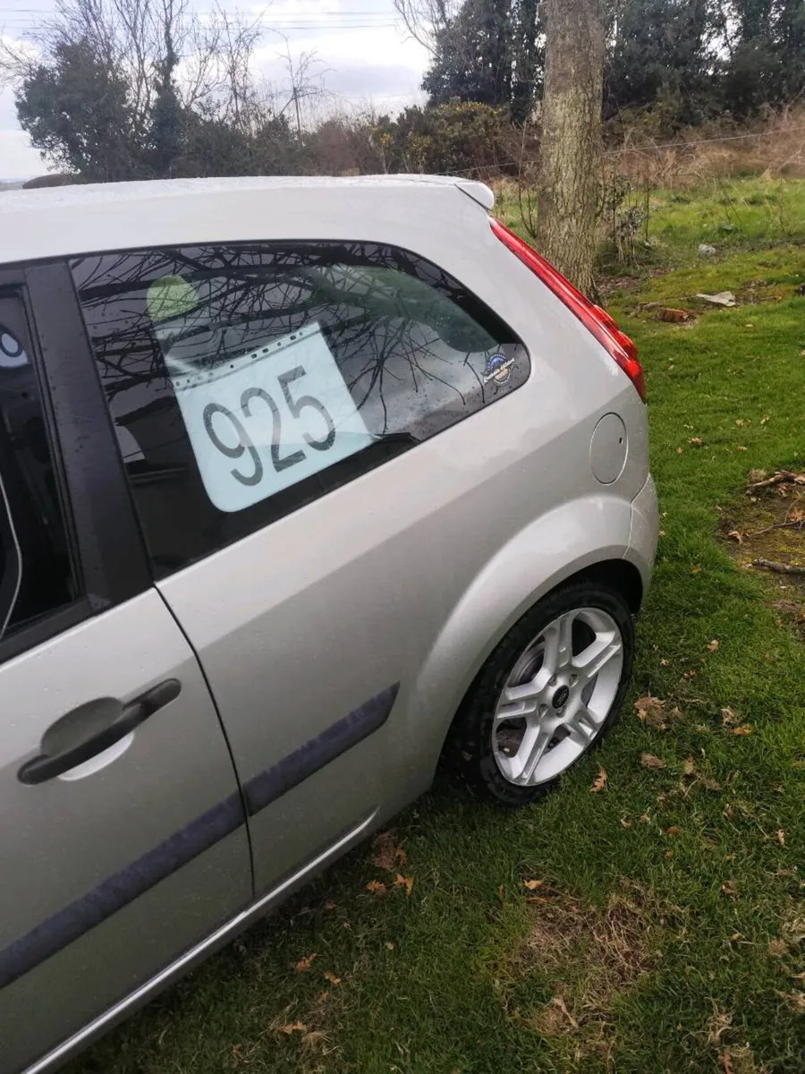 Class 2 Ford fiesta - Image 4
