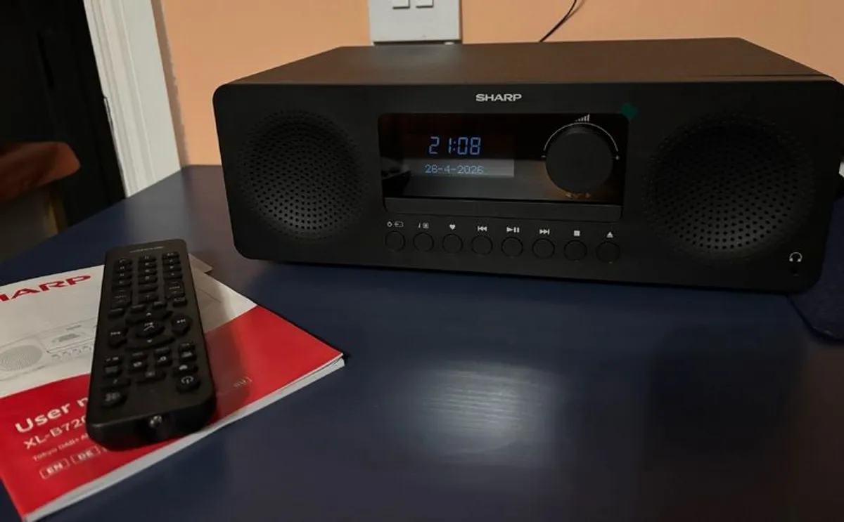 SHARP All-In-One Hi-Fi system - Image 2