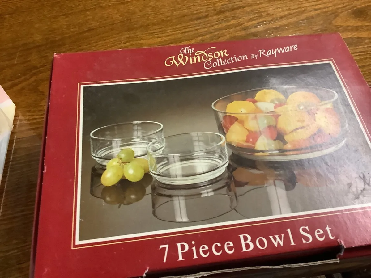 Desert dishes - Image 1