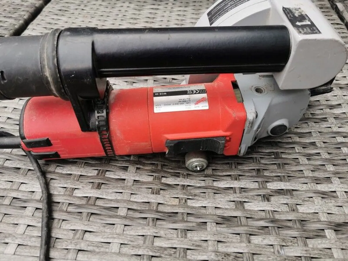 Milwaukee wall chaser - Image 2