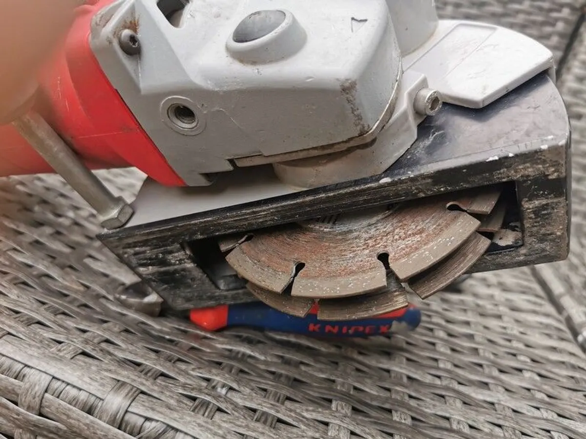 Milwaukee wall chaser - Image 3