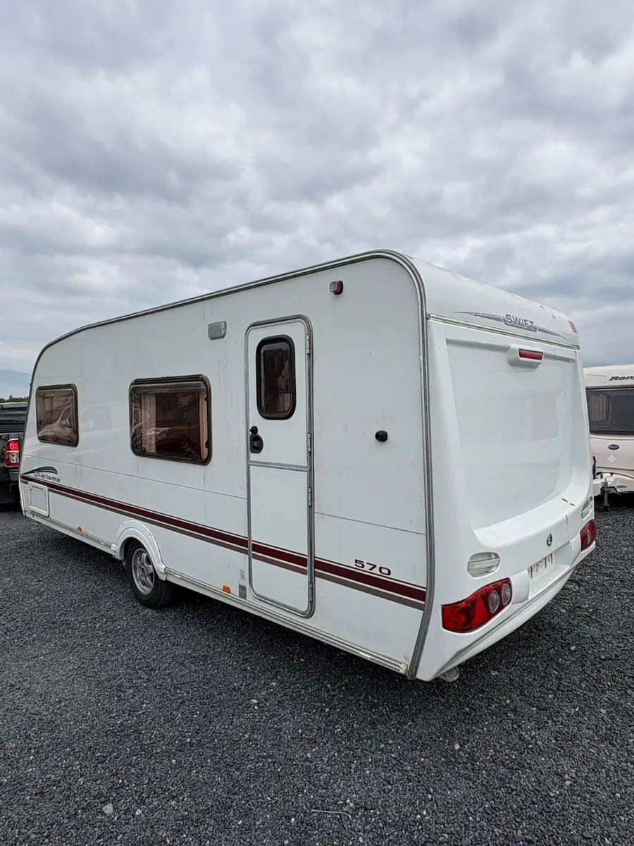 Swift charisma 6 berth caravan for sale - Image 3