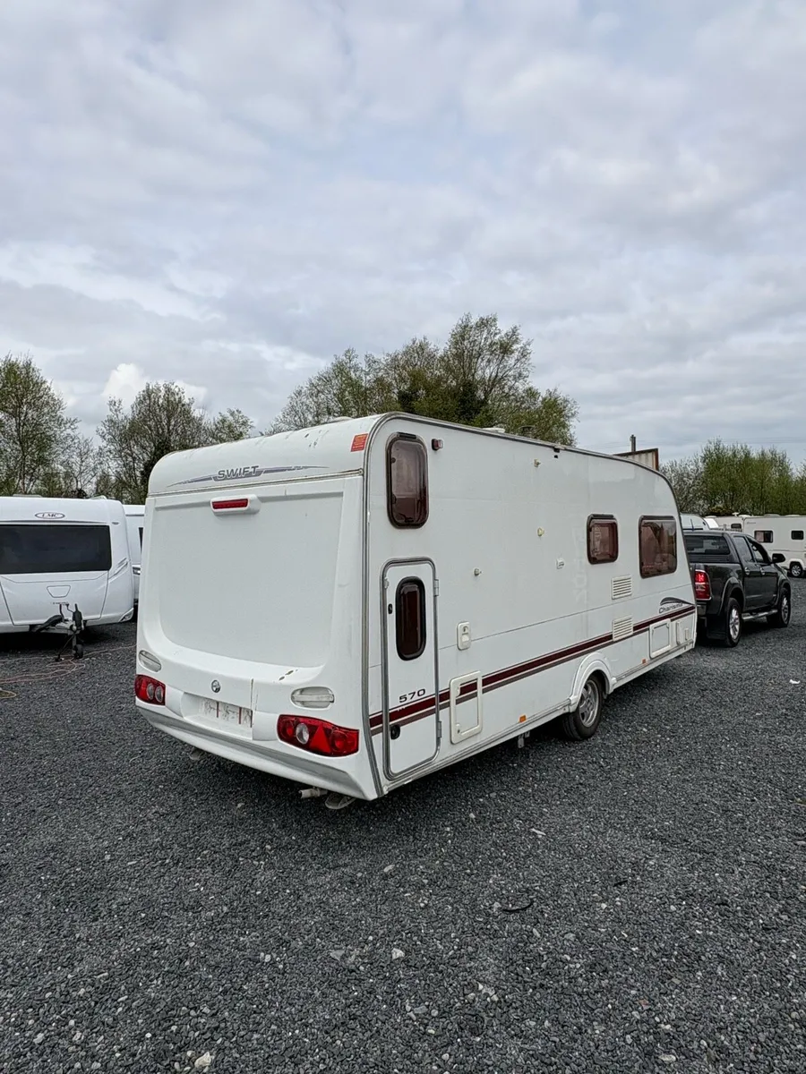 Swift charisma 6 berth caravan for sale - Image 4