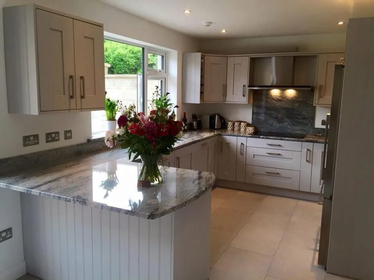 Kitchen units - Image 2